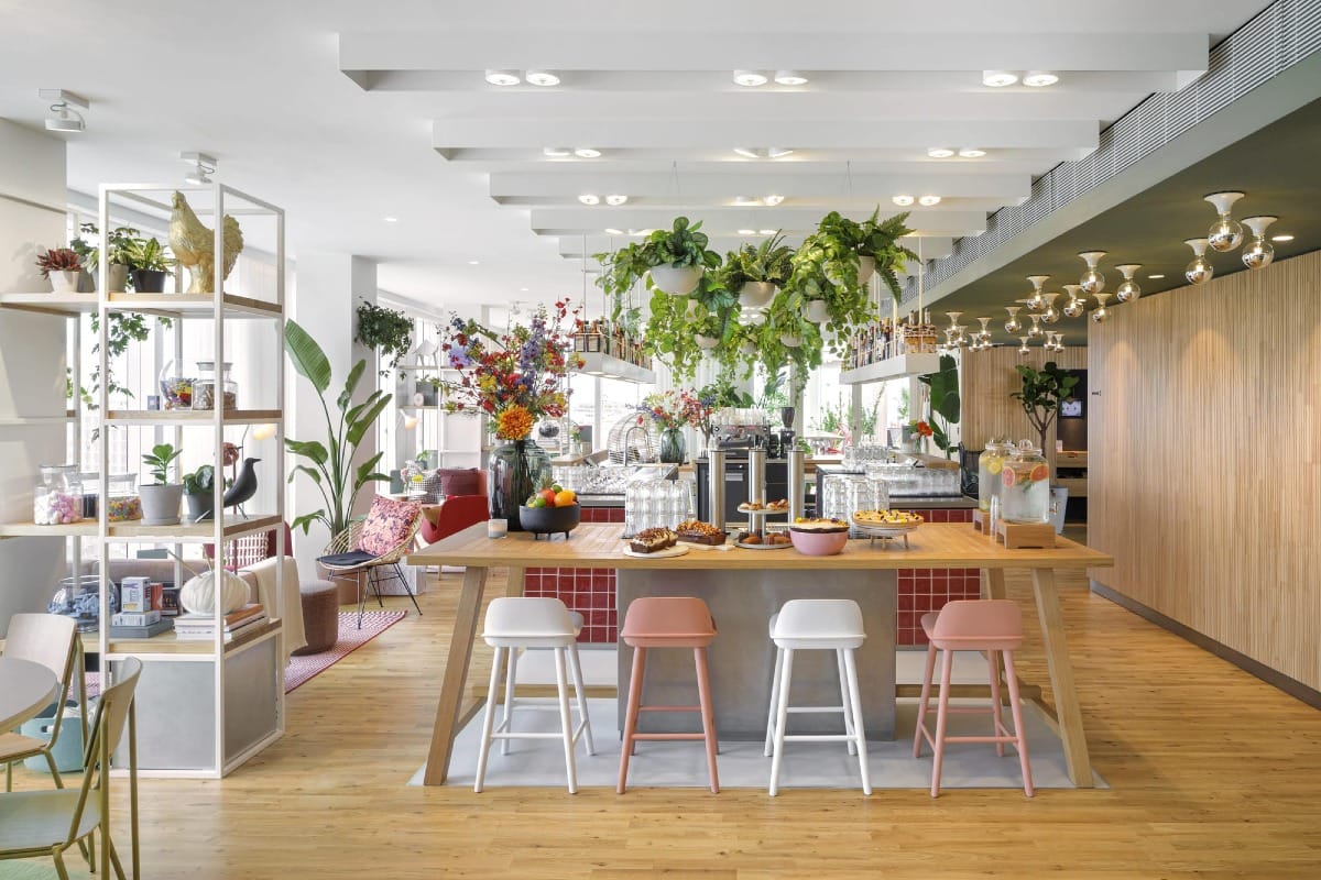 Zoku Paris : quand l’hôtel devient un lieu de vie – par Concrete