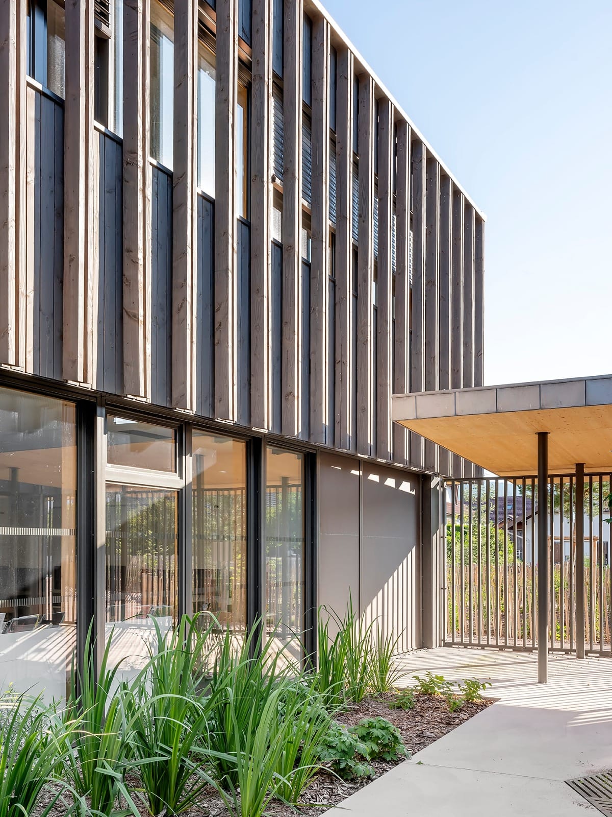 Collège du Ban | Agora lumineuse par SQUAD et Tectoniques