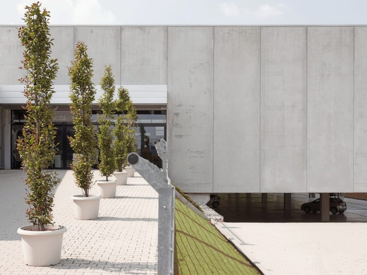 Green Village | Entre serre et monolithe par STUDIO BRESSAN