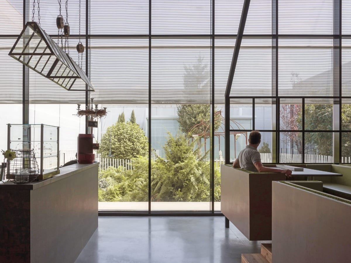 Green Village | Entre serre et monolithe par STUDIO BRESSAN