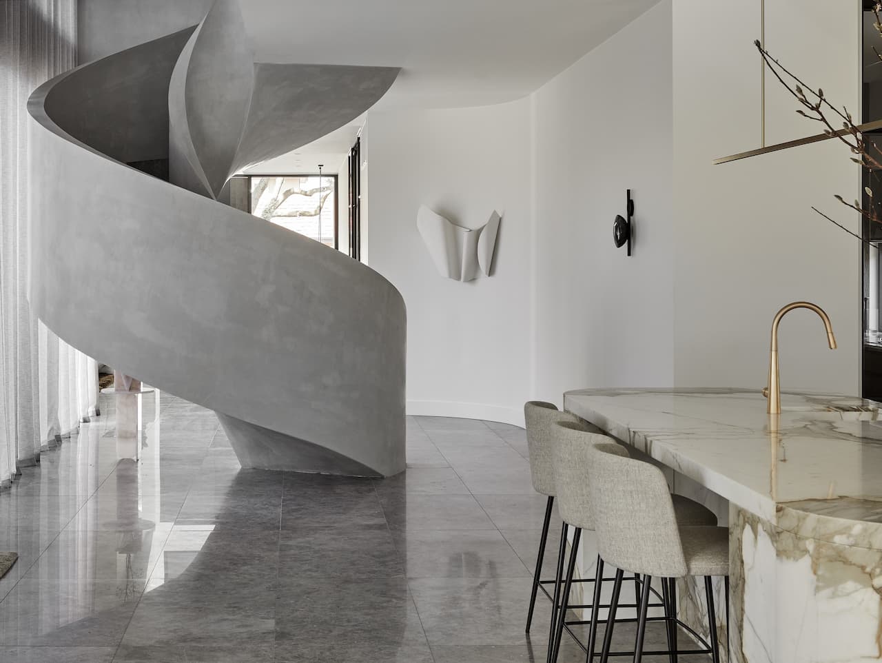 K Résidence par Jack Fugaro Architect | L’art de la mise en scène